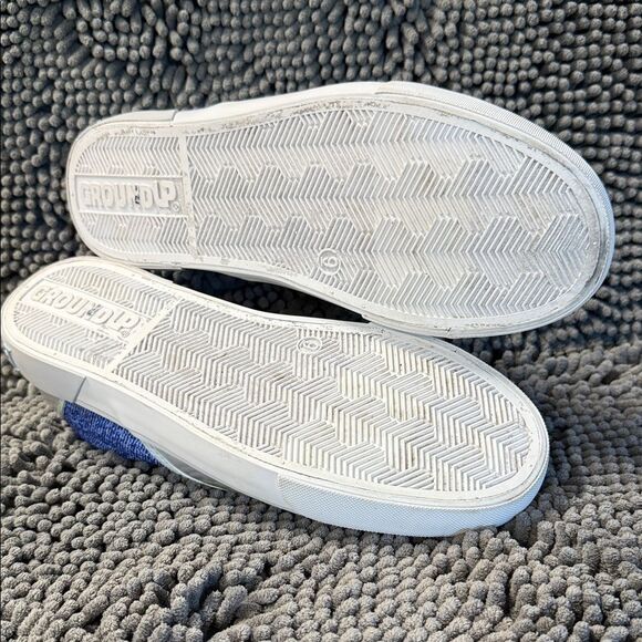 Holographic Character Slip-On Sneakers - Blue and Silver - Picture 13 of 13